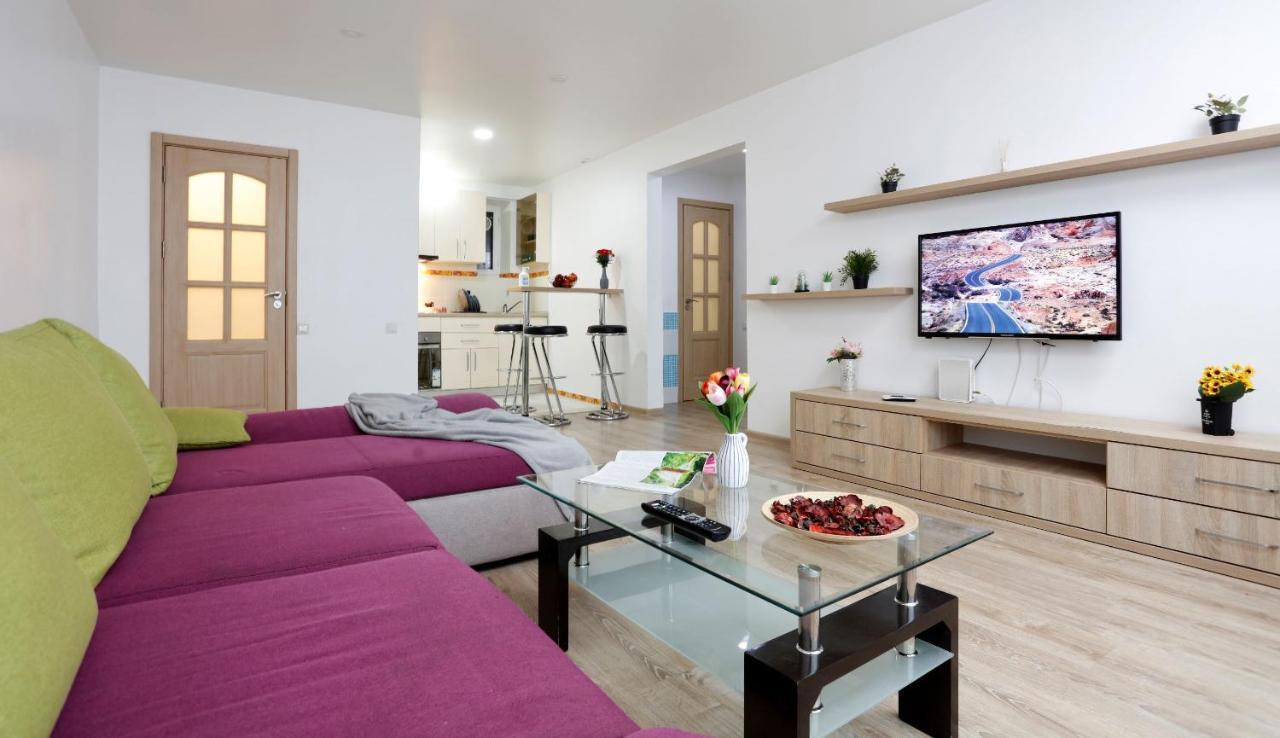 Cozy Apartment With A View Bucareste Exterior foto