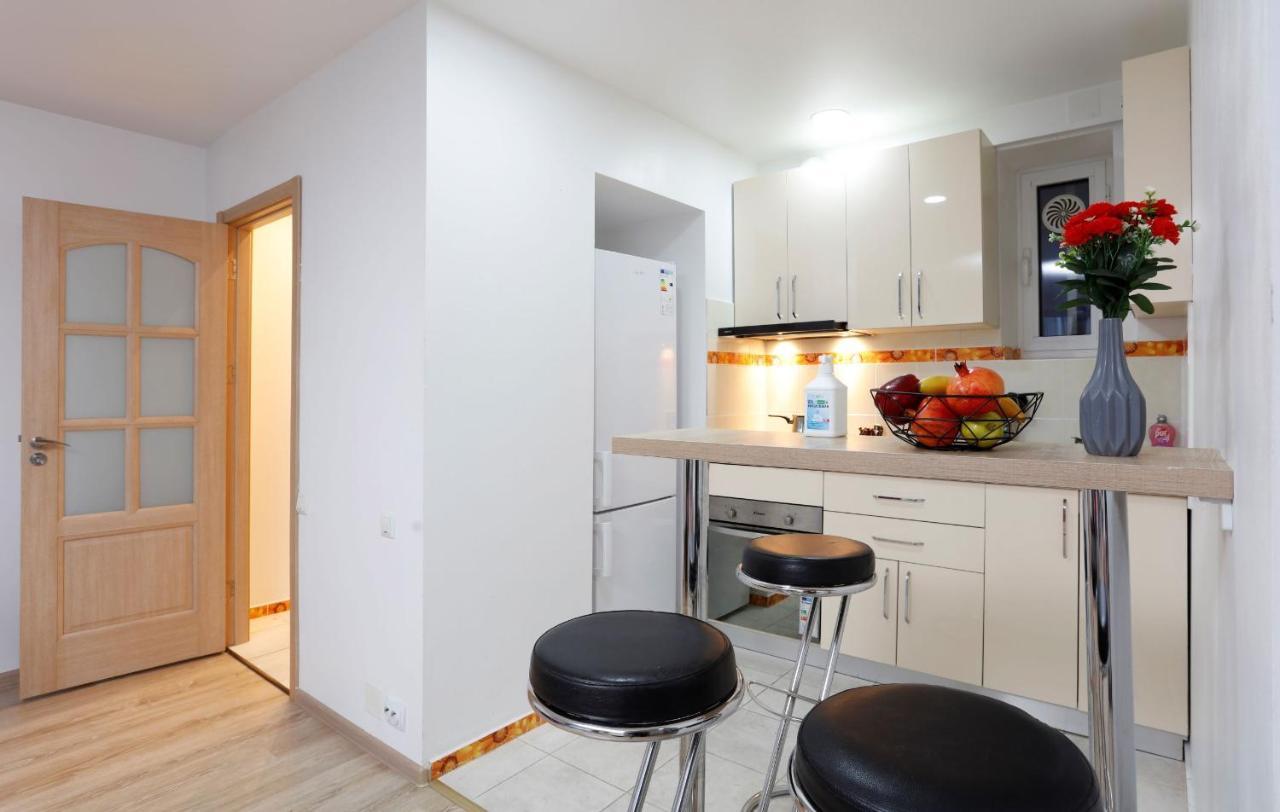 Cozy Apartment With A View Bucareste Exterior foto